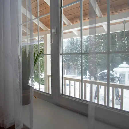 Freeman Bukovel: Cottage Apartment with Private Terrace Near R1 Lift Exterior photo