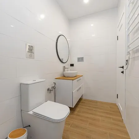 Freeman Bukovel: Cottage Apartment with Private Terrace Near R1 Lift Exterior photo