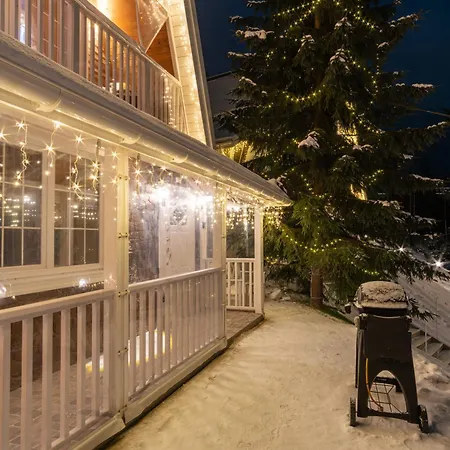 Freeman Bukovel: Cottage Apartment with Private Terrace Near R1 Lift Exterior photo